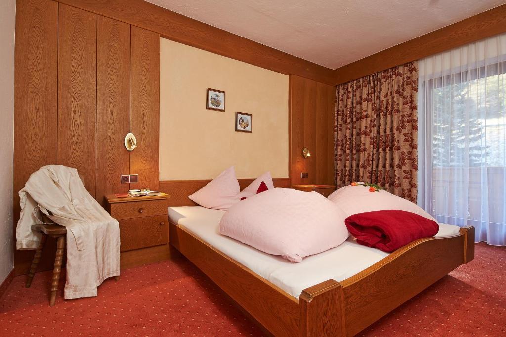 Fremdenpension Alpenruhe Sölden Oda fotoğraf